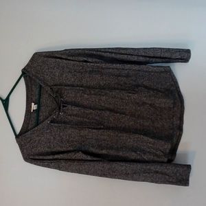 Womens knit xs shirt